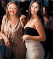 Το Yacht Club "δροσίζει" τις Παρασκευές μας - Ατελείωτη διασκέδαση μέχρι πρωίας