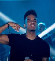 Φωτορεπορτάζ από το live του Πάνου Κιάμου στην Αλεξανδρούπολη, στη Νεράιδα