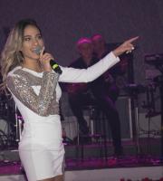 Φωτορεπορτάζ από το live του Πάνου Κιάμου στην Αλεξανδρούπολη, στη Νεράιδα