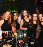 Ένας χαμός στο πρώτο "Bad Bulls" party στην σουίτα του Prive club