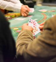 Μουσική βραδιά με τον Κώστα Δόξα στο Casino Thraki