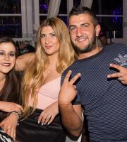 Yacht Club: Παρασκευή βράδυ στην πιο όμορφη ταράτσα της πόλης.