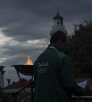 Φωτογραφικά κλικ από τη άφιξη της Ολυμπιακής Φλόγας στην Αλεξανδρούπολη