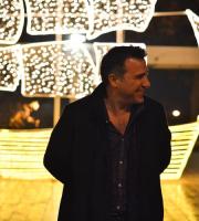 Who is Βαγγέλης;