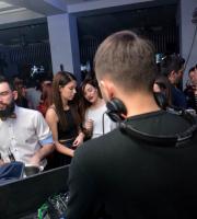 "Γκρεμίστηκε" το NOA ανήμερα της Πρωτοχρονιάς με Petro Dev και Cj Maki X