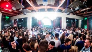 Μέχρι το πρωί κράτησε το Greek Βulls party στο Prive Suite