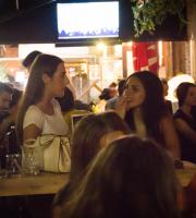Πήγαμε στο κυριολεκτικά γεμάτο Opening Party του Room 6.