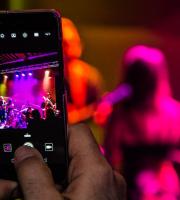 Οι «The Speakeasies Swing Band» χάρισαν μια από τις ωραιότερες βραδιές στο SoHo Absolutely Fabulous