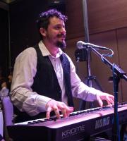 Οι "The Speakeasies Swing Band" επέστρεψαν και χάρισαν μια από τις πιο όμορφες βραδιές στο SoHo