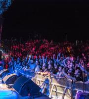 Φωτογραφίες και video από το live των Μάλαμα - Παπακωνσταντίνου στο Αλτιναλμάζη