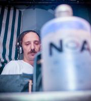 "Νοκ άουτ" μας έβγαλε ο Junior Pappa στο session της Παρασκευής, στο ΝΟΑ