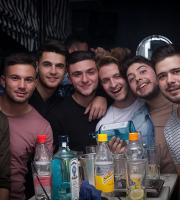 "Νοκ άουτ" μας έβγαλε ο Junior Pappa στο session της Παρασκευής, στο ΝΟΑ