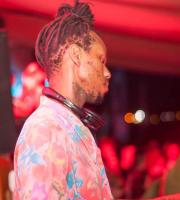 Φωτορεπορτάζ από το dj set του Floyd Lavine στο Ammo - Ammo beach bar
