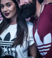 SoHo: Απίθανο πάρτυ με την Jamiie στα decks