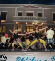 "Show Off Dance By RitmoDe Arte" μπροστά στο Nομαρχείο Αλεξανδρούπολης