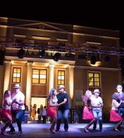 "Show Off Dance By RitmoDe Arte" μπροστά στο Nομαρχείο Αλεξανδρούπολης