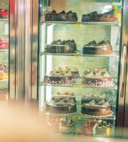 Ζαχαροπλαστείο