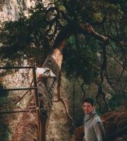 Who is Σωτήρης;