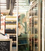 Πλημμύρισε κόσμο το νέο "Agora Market + quality coffee" στα επίσημα εγκαίνιά του