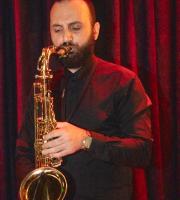 Η Evita μοίρασε... καρδούλες του Αγίου Βαλεντίνου, στο SoHo Absolutely Fabulous