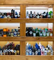 Wine & spirits boutique