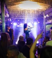 Μια μαγική βραδιά έζησε η Αλεξανδρούπολη στο NOA με τον Χρήστο Μενιδιάτη