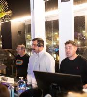 Μια βραδιά γεμάτη λάμψη στο Closing Party του ΝΟΑ rooftop!