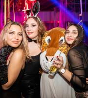 To "Playboy" party ξεσήκωσε τους θαμώνες του Prive Red!