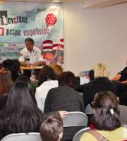 Παρουσίαση του 'Μπίλη Καντίλη' από τον Πασχάλη Τσαρούχα.