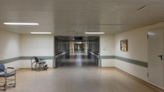 ΠΓΝΑ: Τρία χρόνια περιμένει έγκριση για επαναστατική ιατρική μέθοδο.