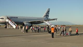 Πραγματοποιήθηκε η πρώτη πτήση Αγ. Πετρούπολη - Αλεξ/πολη.