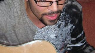 Νέο κομμάτι του Tito Baden με τίτλο 'Στου χορού τα βήματα'. 