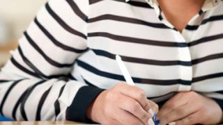 Πανελλαδικές 2015: Στις 10 Φεβρουαρίου ξεκινούν οι αιτήσεις.