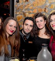 Κυριακάτικο party με 1ο έτος Ιατρικής και Παιδαγωγικού στο 'Κυβερνείο'.