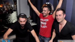 Πανικός και... ομίχλη με Θοδωρή Τριανταφύλλου στο NOA cafe - bar.
