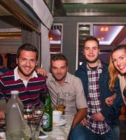 Χαμός στο 'after parade party' τη Δευτέρα στο Ν.Ο.Α. cafe - bar