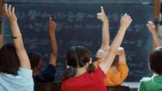 11 νέα ολοήμερα νηπιαγωγεία και δημοτικά στην Περιφέρεια ΑΜ-Θ.