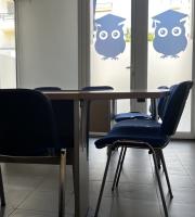 Αυστηρά ολιγομελή και ομοιογενή (2-6 μαθητές)...