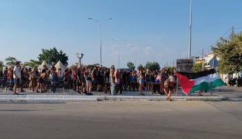 Για δεύτερη χρονιά η Σαμοθράκη διαδήλωσε για την Παλαιστίνη (video)