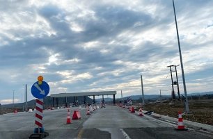 Απαλλάσσονται από τα μετωπικά και πλευρικά διόδια οι μόνιμοι κάτοικοι της Θράκης