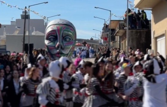 Στις Φέρες ολοκληρώθηκαν οι καρναβαλικές εκδηλώσεις του δήμου Αλεξανδρούπολης (video)