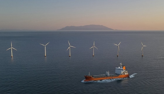 Μπήκαν εν κρυπτώ οι πρώτες θαλάσσιες ανεμογεννήτριες στο Θρακικό πέλαγος, ξημερώματα της 1ης Απριλίου.