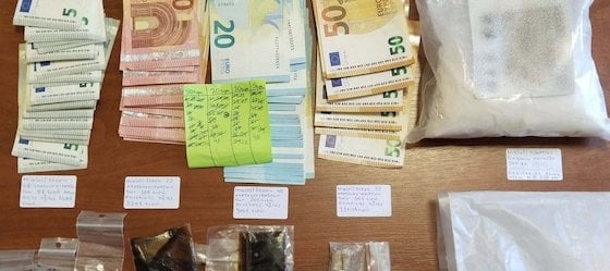 Εντοπίστηκε αξιωματικός με ναρκωτικά στις "βάθρες" της Σαμοθράκης.