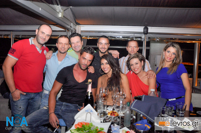 ΝΟΑ cafe - bar: βραδιές με την καλύτερη παρέα στο λιμάνι!