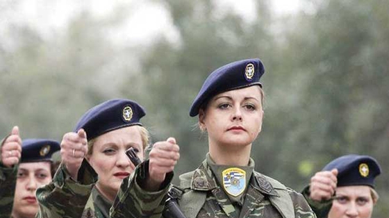 Η θητεία αφορά τις γυναίκες που επιθυμούν να εισέλθουν στις Ένοπλες Δυνάμεις