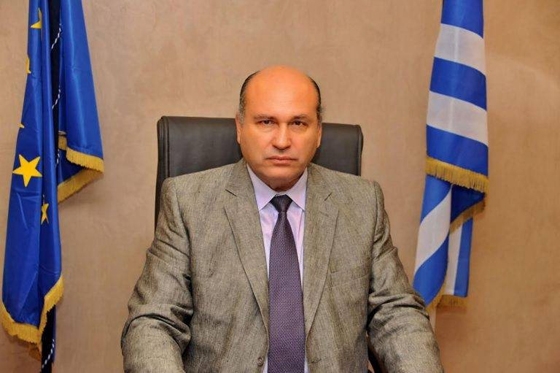 Ο Τζ.Φιλιππάκος