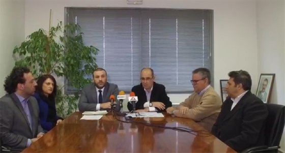 Η σύναψη της συνεργασίας ανάμεσα στον Πρόεδρο της ΔΕΥΥΑ Γ.Ουζουνίδη & του Εμπορικού Συλλόγου Κ.Χατζημιχαήλ