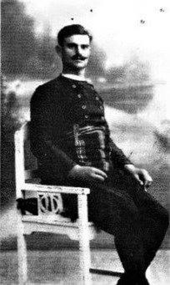 Η παραδοσιακή Θρακιώτικη Φορεσιά όπως αποτυπώνεται στην φωτογραφία του Εθνολογικού Μουσείου Θράκης