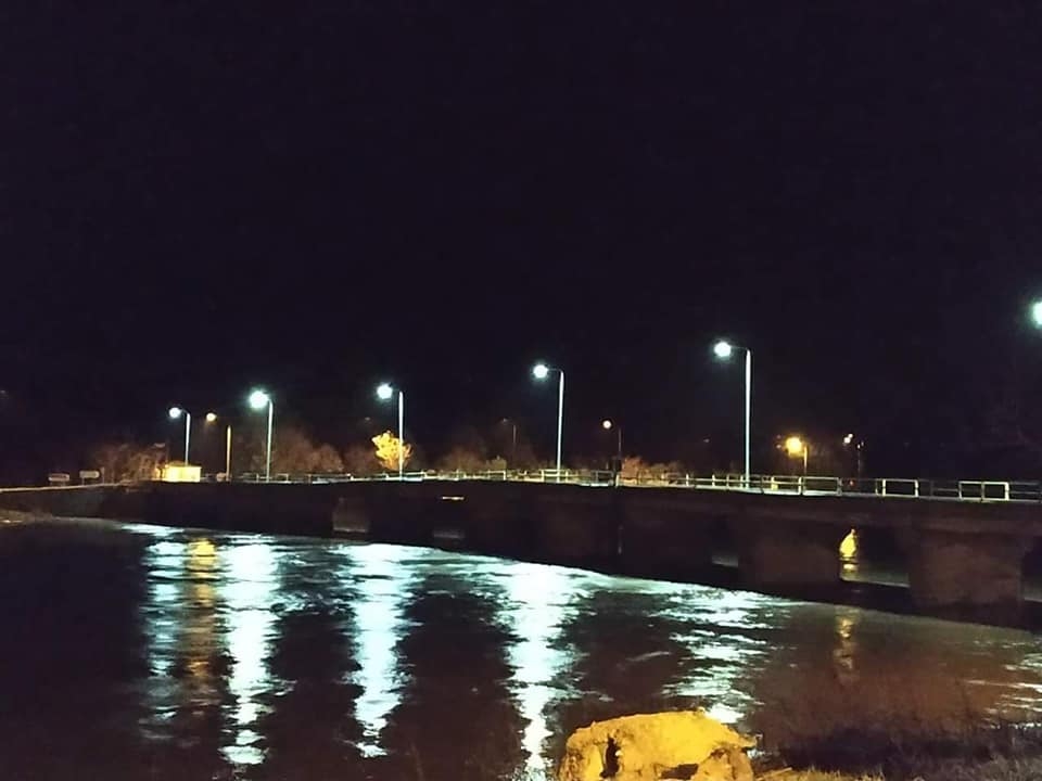 Η στάθμη στη Γέφυρα του Ερυθροποτάμου χθες το βράδυ (Φωτ.:Λ.Χρυσαφούδης)