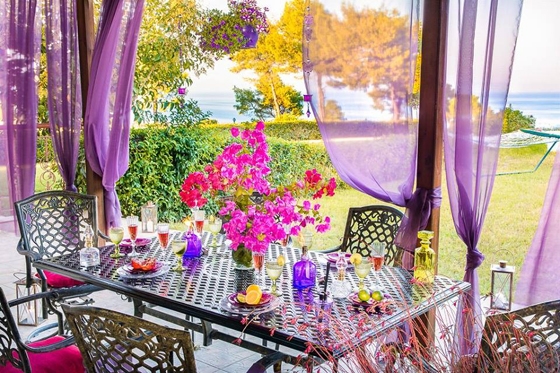 Η νέα επιλογή στη διαμονή ακούει στο όνομα: arendoo.gr